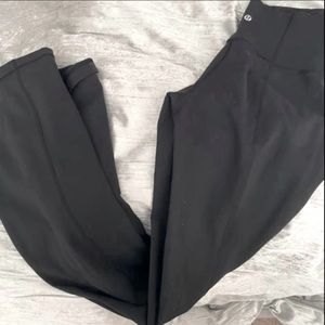Lululemon yoga pants